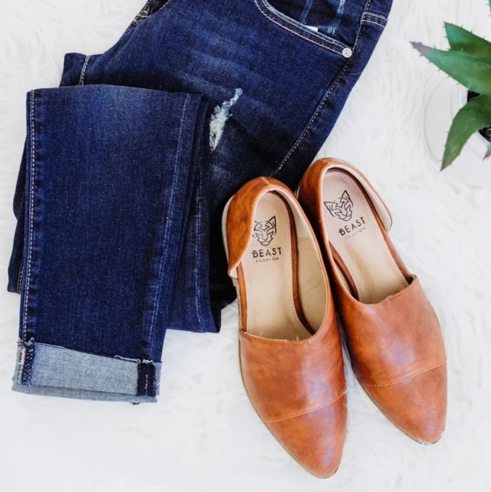 Cognac Flats